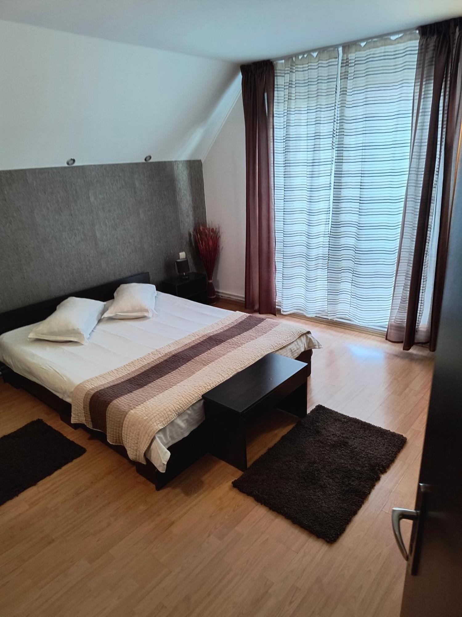 Casa Mais Brasov Luaran gambar