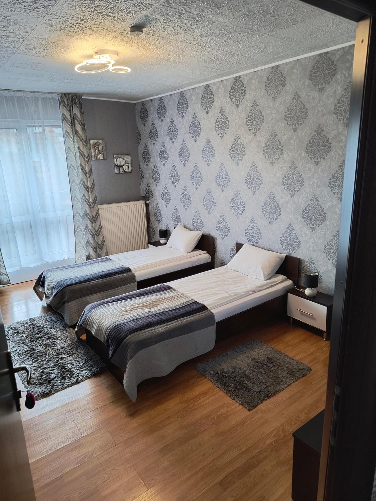 Casa Mais Brasov Luaran gambar
