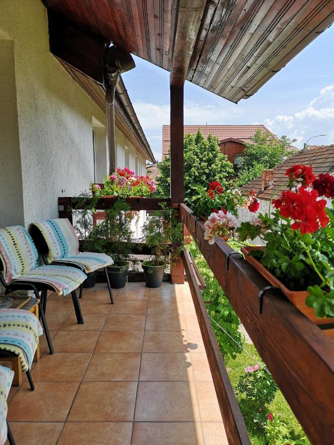 Casa Mais Brasov Luaran gambar